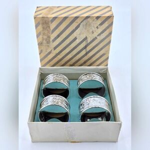 Vintage Shelton Ware Napkin Rings (4)